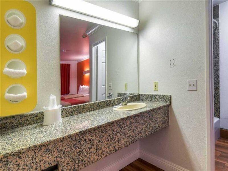 Motel 6-Menifee, Ca Dış mekan fotoğraf