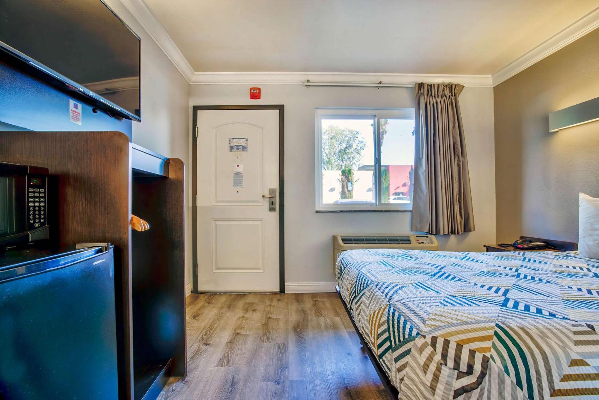 Motel 6-Menifee, Ca Dış mekan fotoğraf