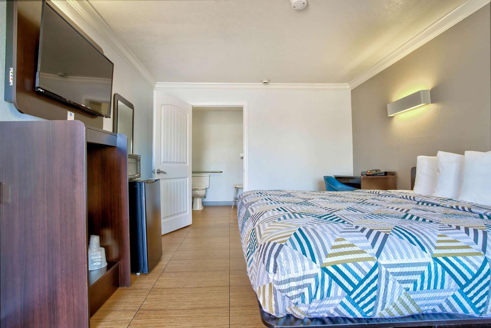 Motel 6-Menifee, Ca Dış mekan fotoğraf