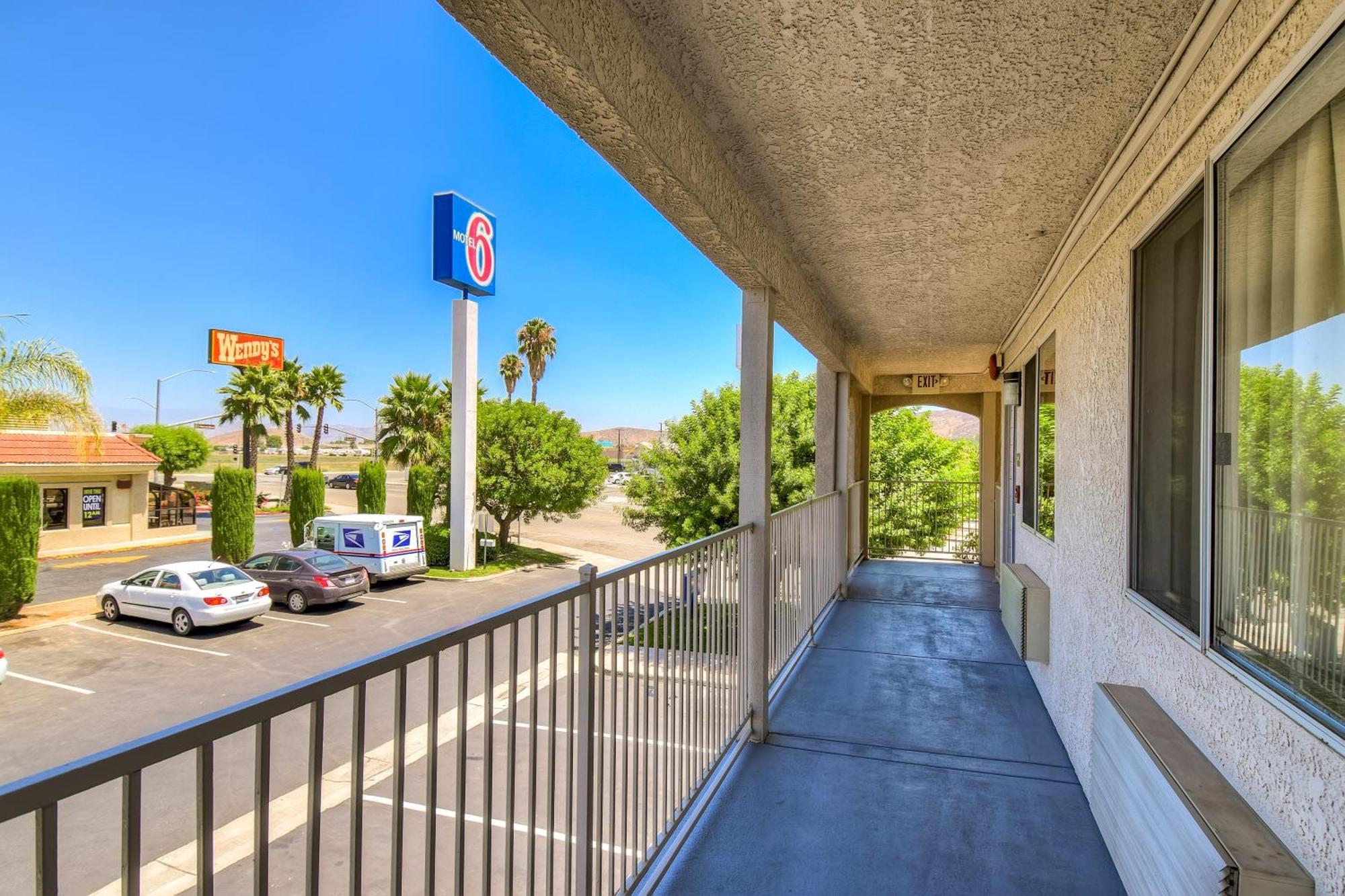 Motel 6-Menifee, Ca Dış mekan fotoğraf