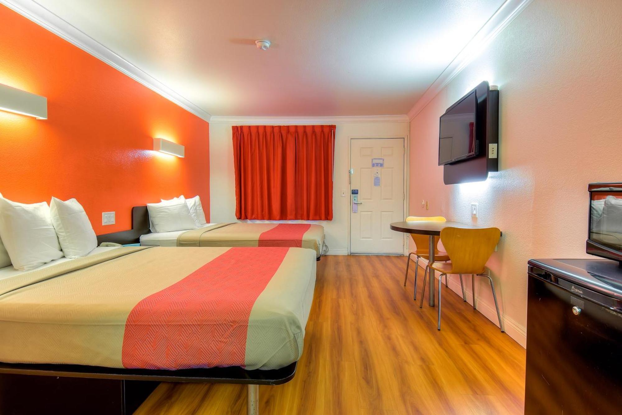Motel 6-Menifee, Ca Dış mekan fotoğraf