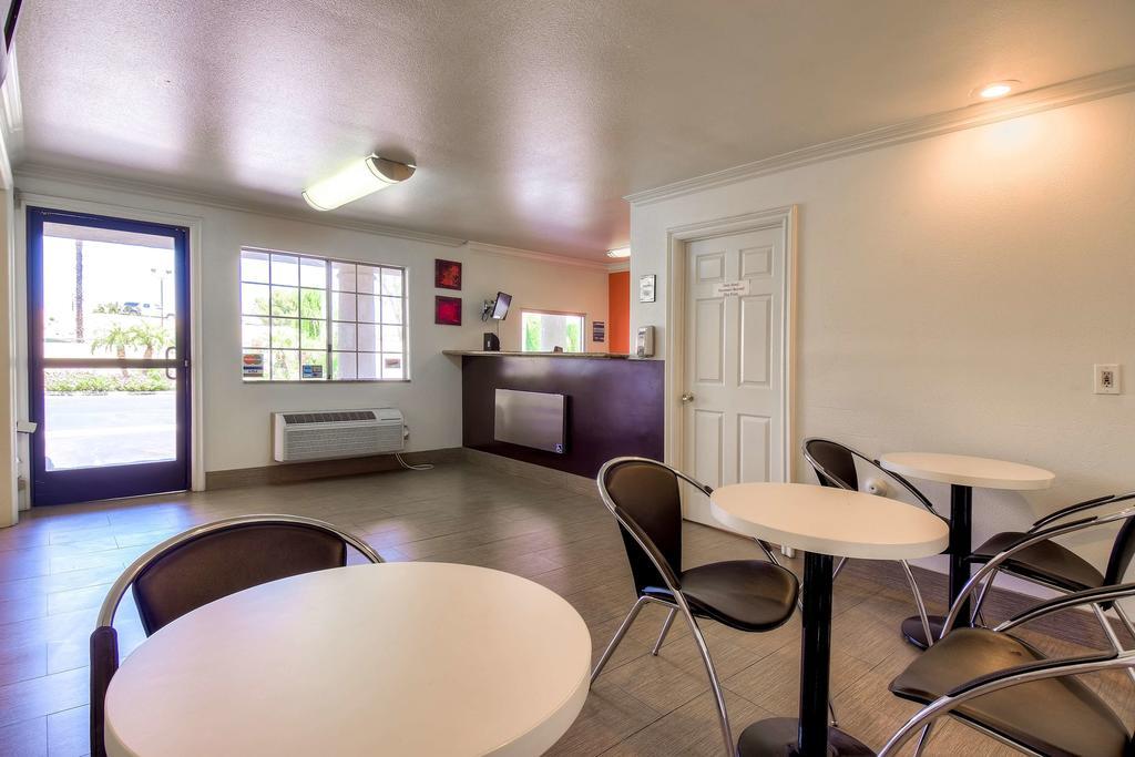 Motel 6-Menifee, Ca Dış mekan fotoğraf