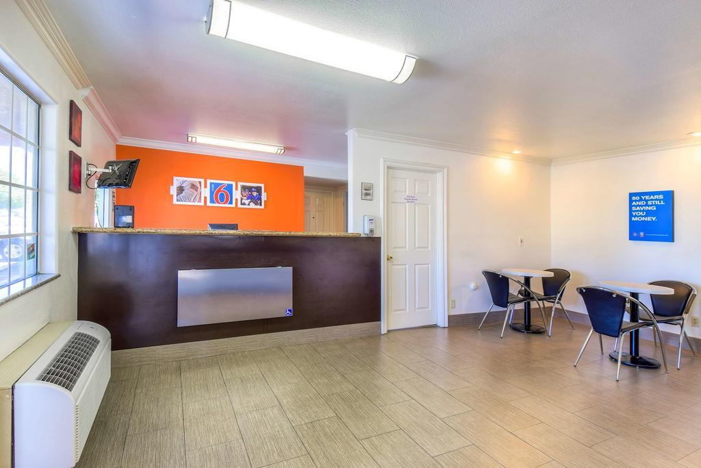 Motel 6-Menifee, Ca Dış mekan fotoğraf